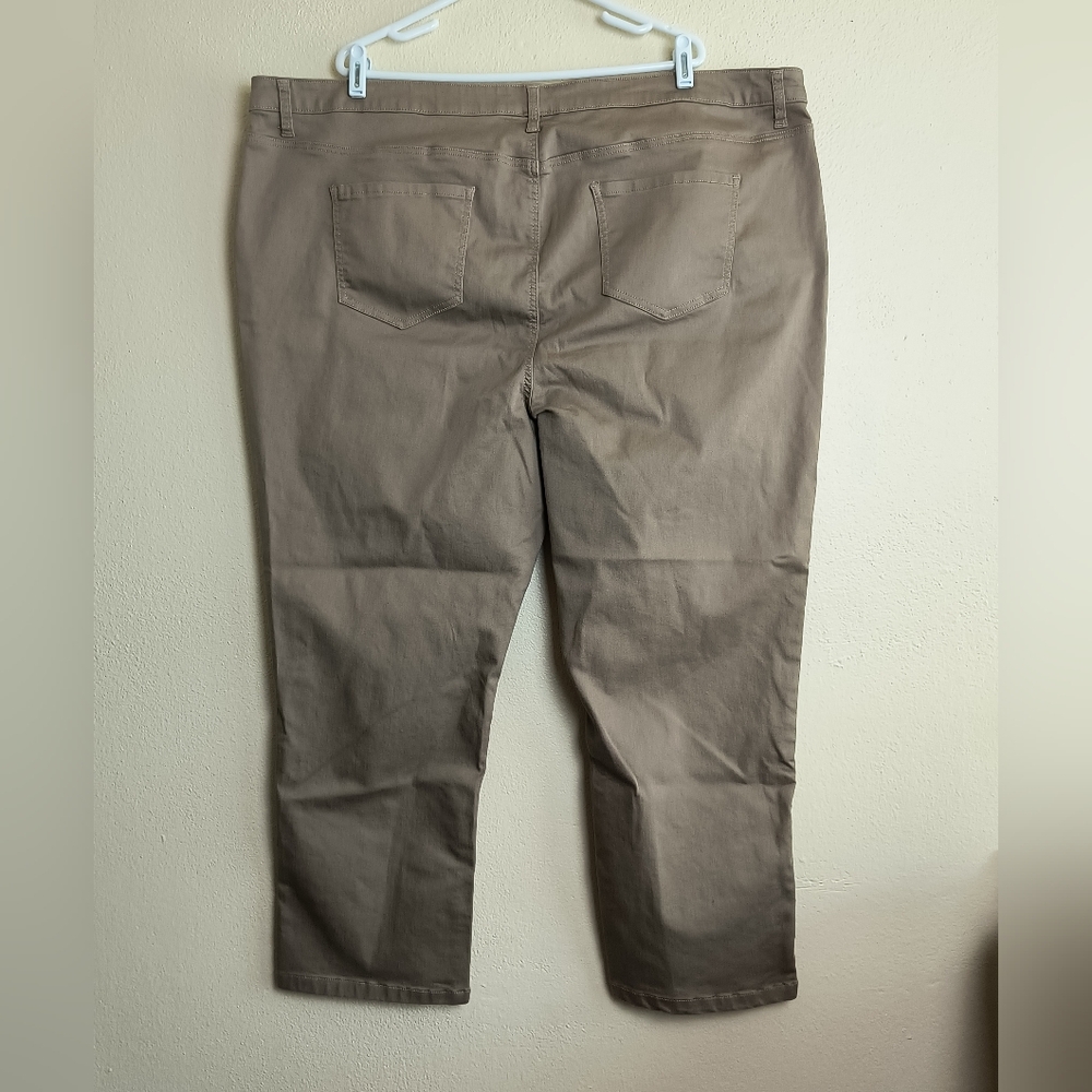 Catherines Brown Chinos Versatile Cotton Blend Plus Size 32W Casual - Picture 8 of 11